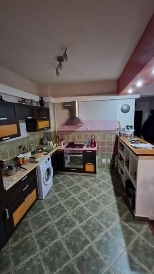 Apartament 2 camere Drumul Sarii.
